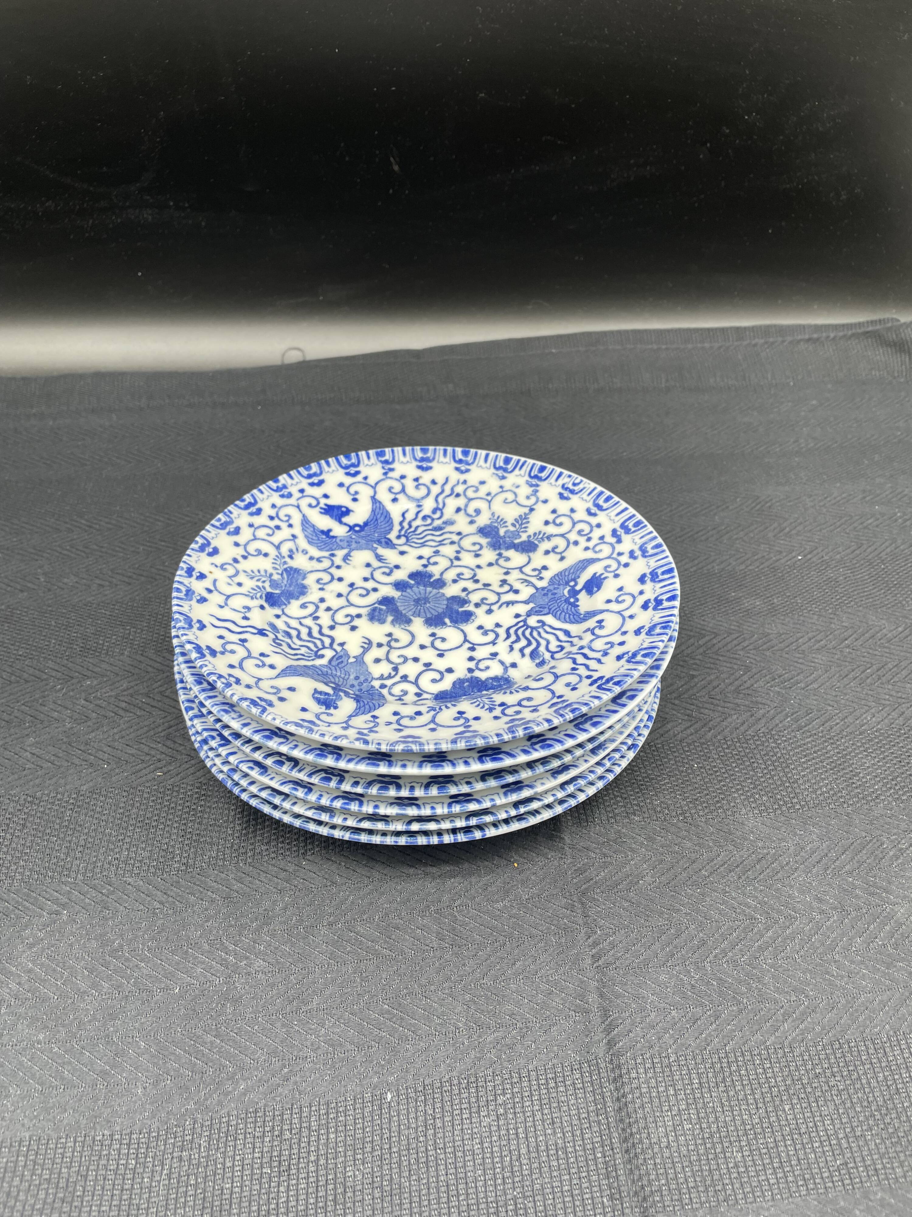 Service of 6 dessert plates, floral decoration, flowers, Japanese porcelain, Phoenix pattern, Blue, Japan