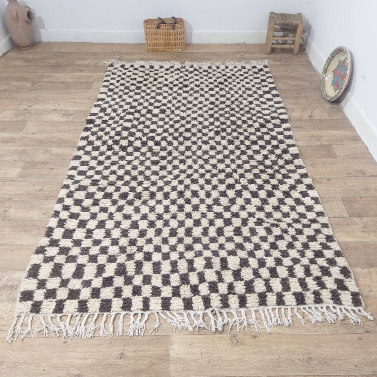 Handmade wool Berber rug 256x150 cm