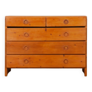 Commode en pin, sélection