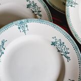 10 assiettes plates Saint Amand 1932