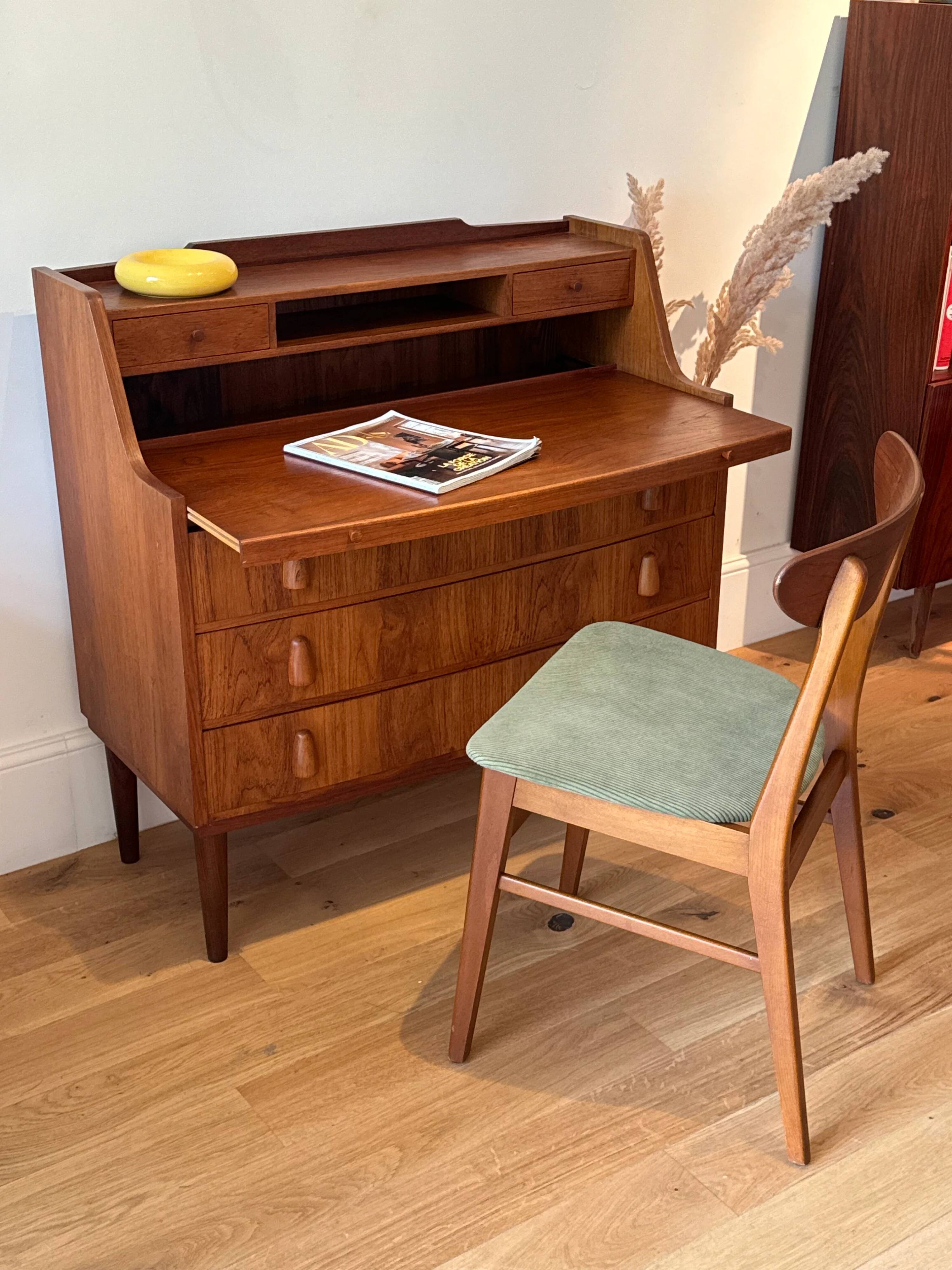 Vintage Scandinavian secretary "Oscar"