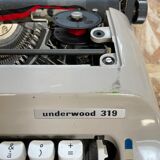 Underwood 319 typewriter made for Olivetti.