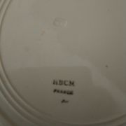 6 assiettes en faïence HBCM Creil et Montereau diam 23 cm