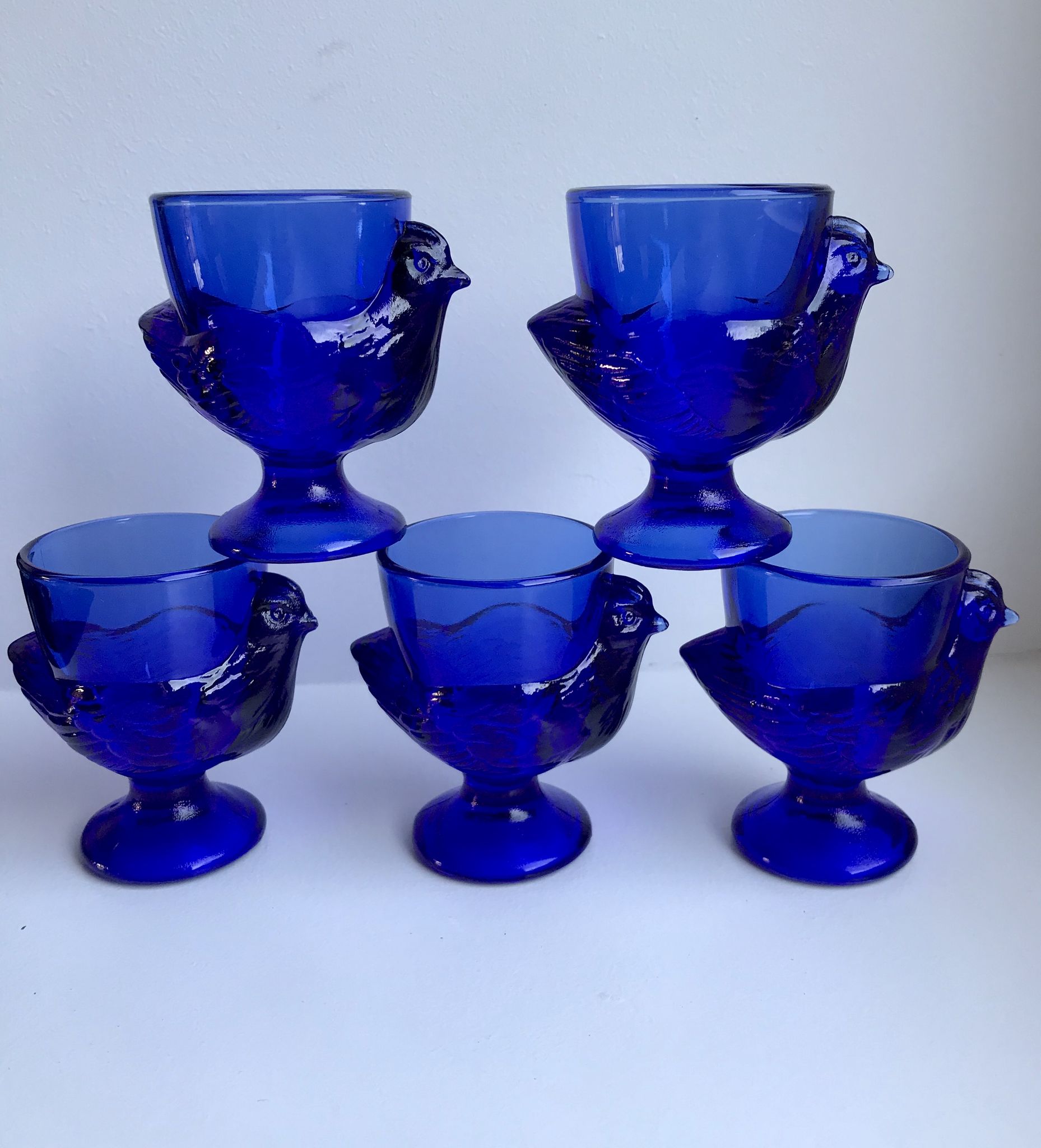 Set of 5 shells model hens in glass color royal blue 70s