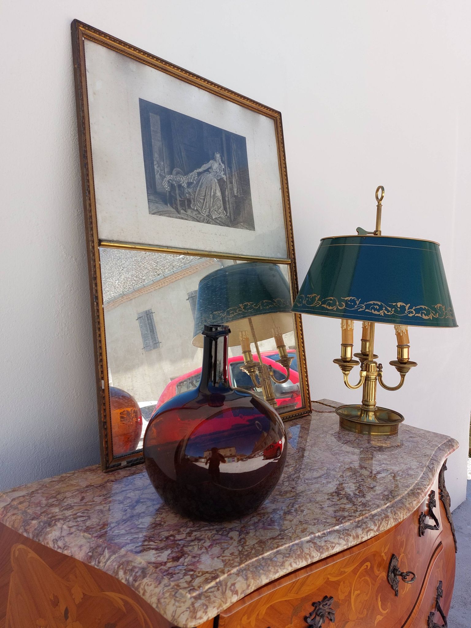 Louis XV chest of drawers in rosewood marquetry