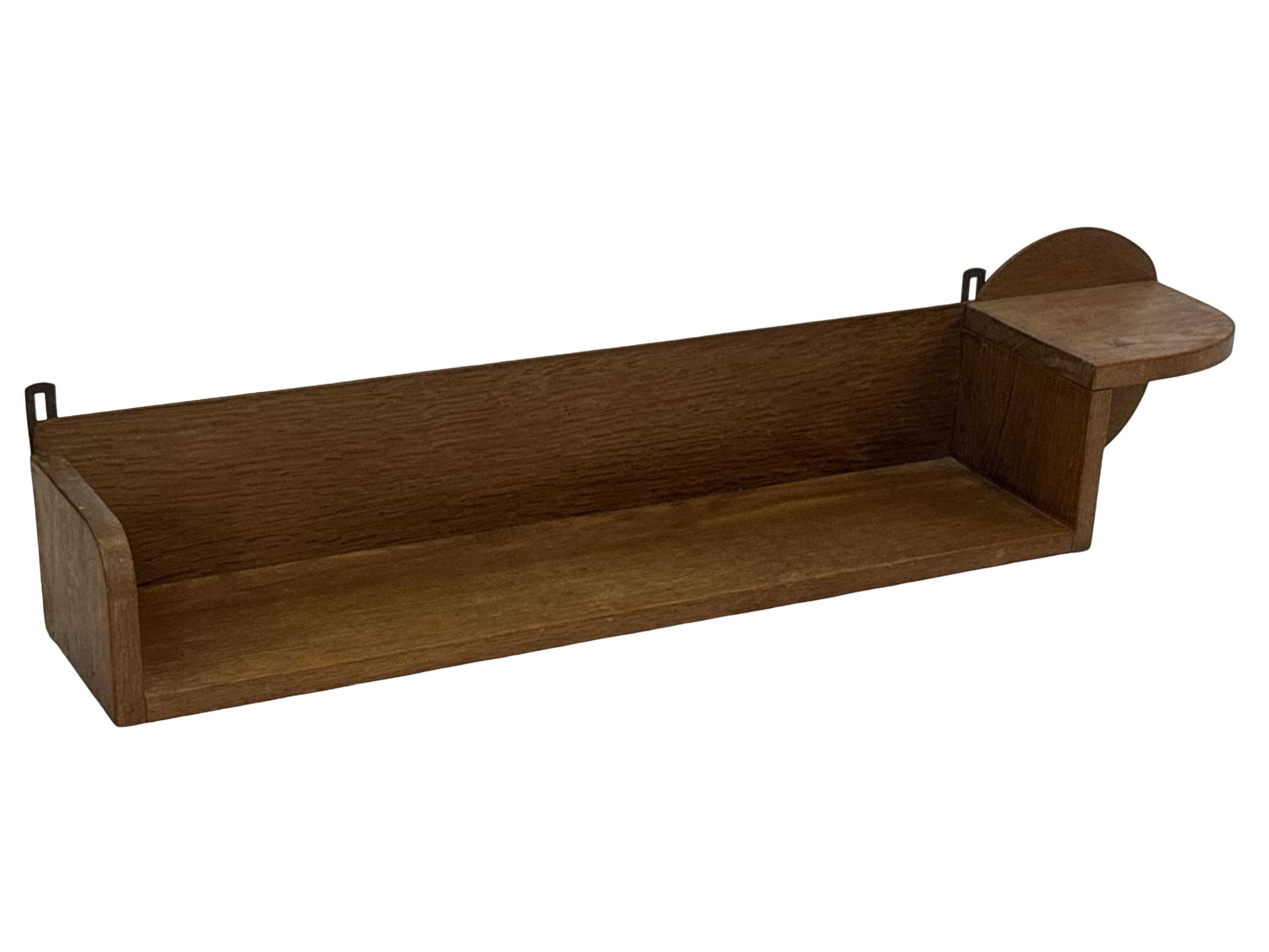 Vintage wooden wall shelve rack bookshelf in wood minimalist