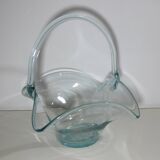 Corbeille en verre forme panier
