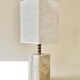 Lampe en onyx et laiton avec abat-jour carré