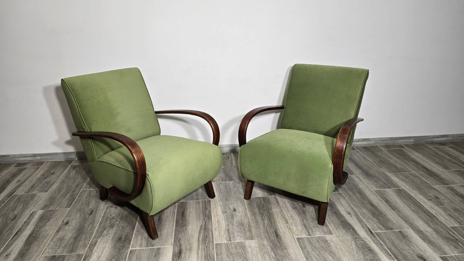Ensemble de chaises longues par Jindrich Halabala, années 1940