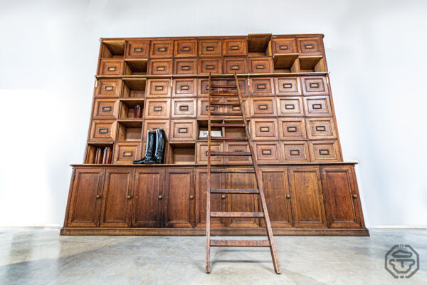 Meuble de notaire minutier XIXe