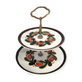 Servant with dessert floors