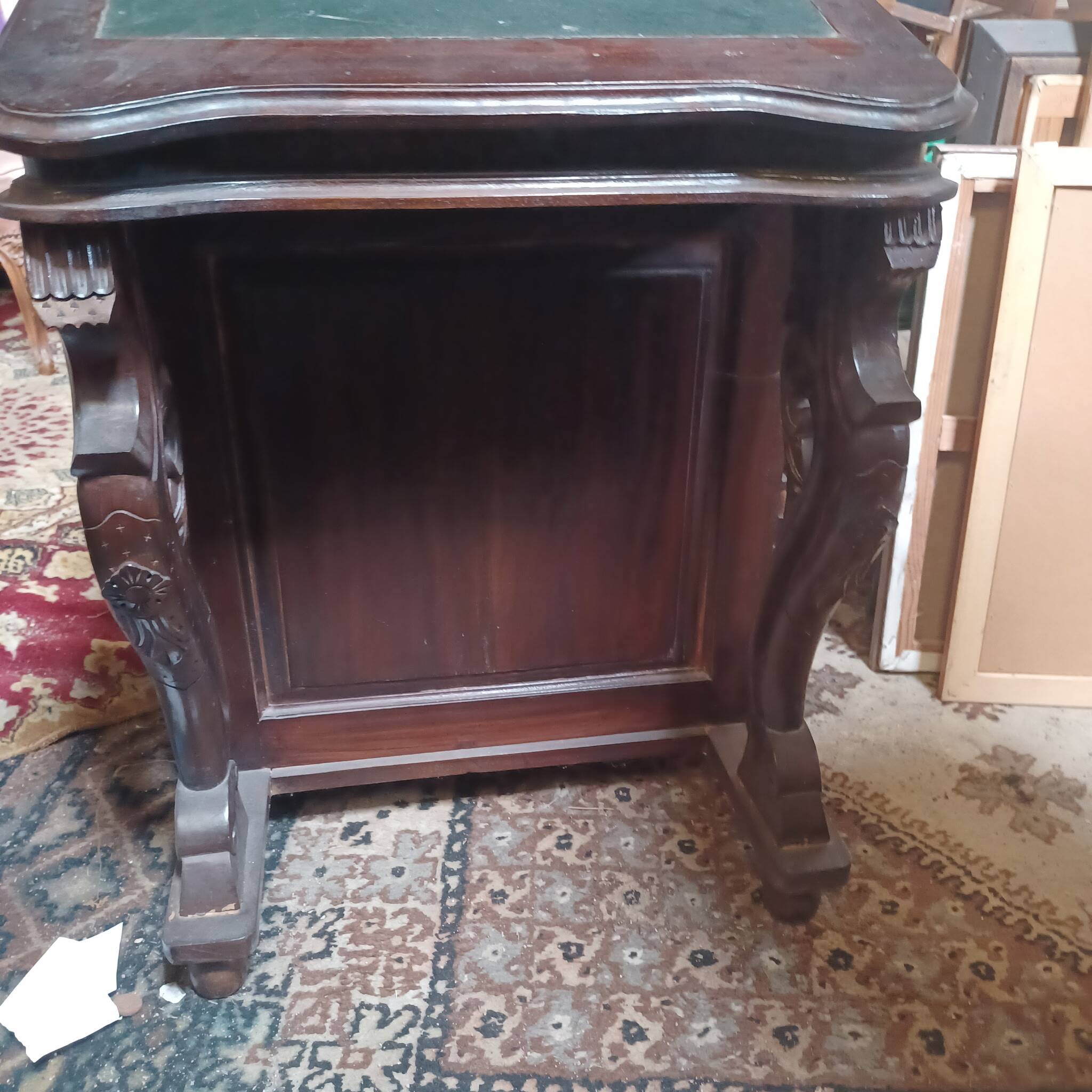 Victorian furniture