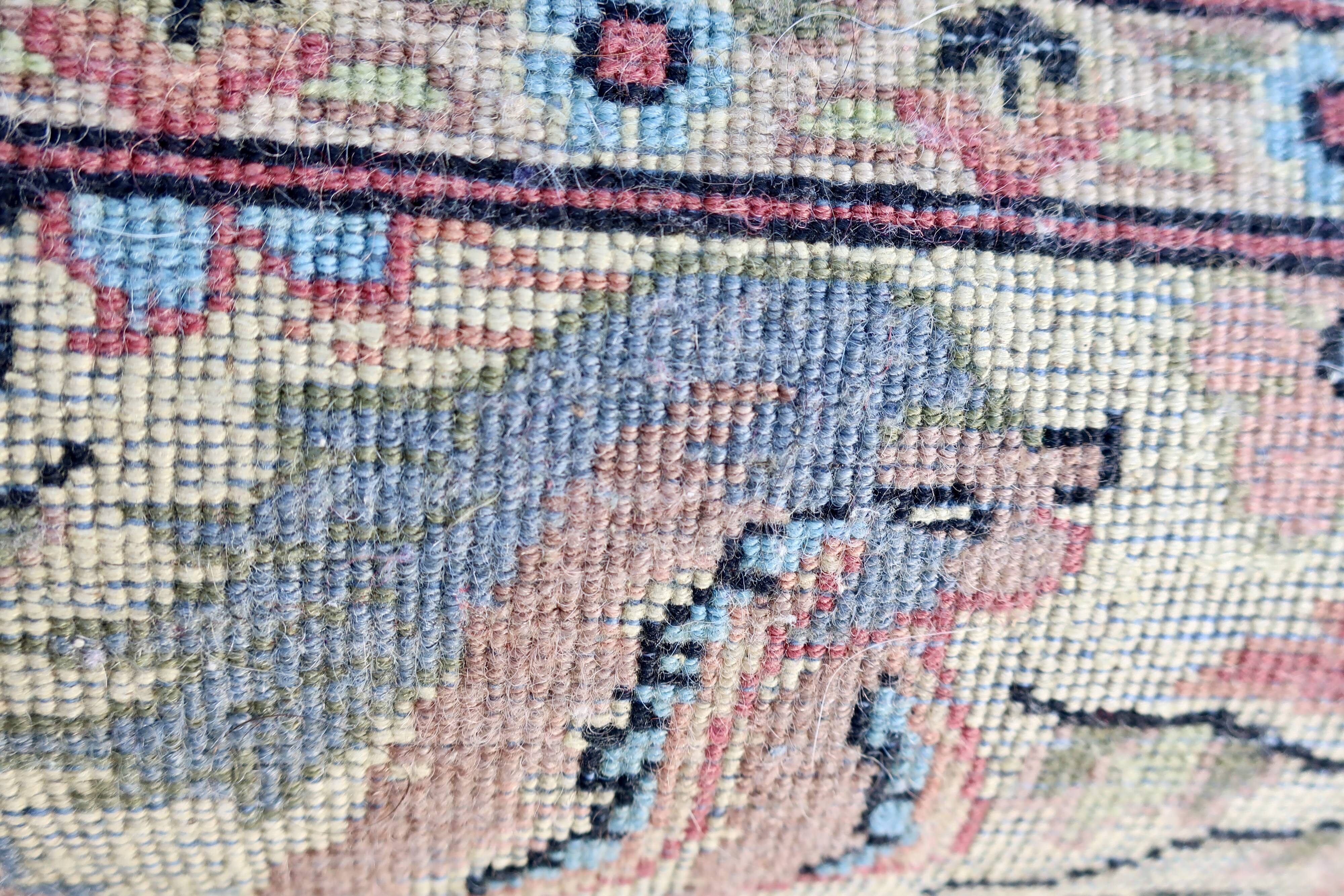 Persian Wool and Silk Rug, 185 x 125 cm