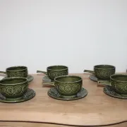 Vintage Tams England service – 6 soup bowls with handles and saucers in olive green ceramic.