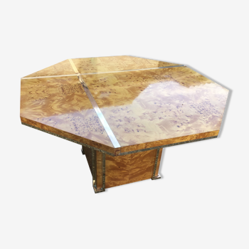 Dining room table