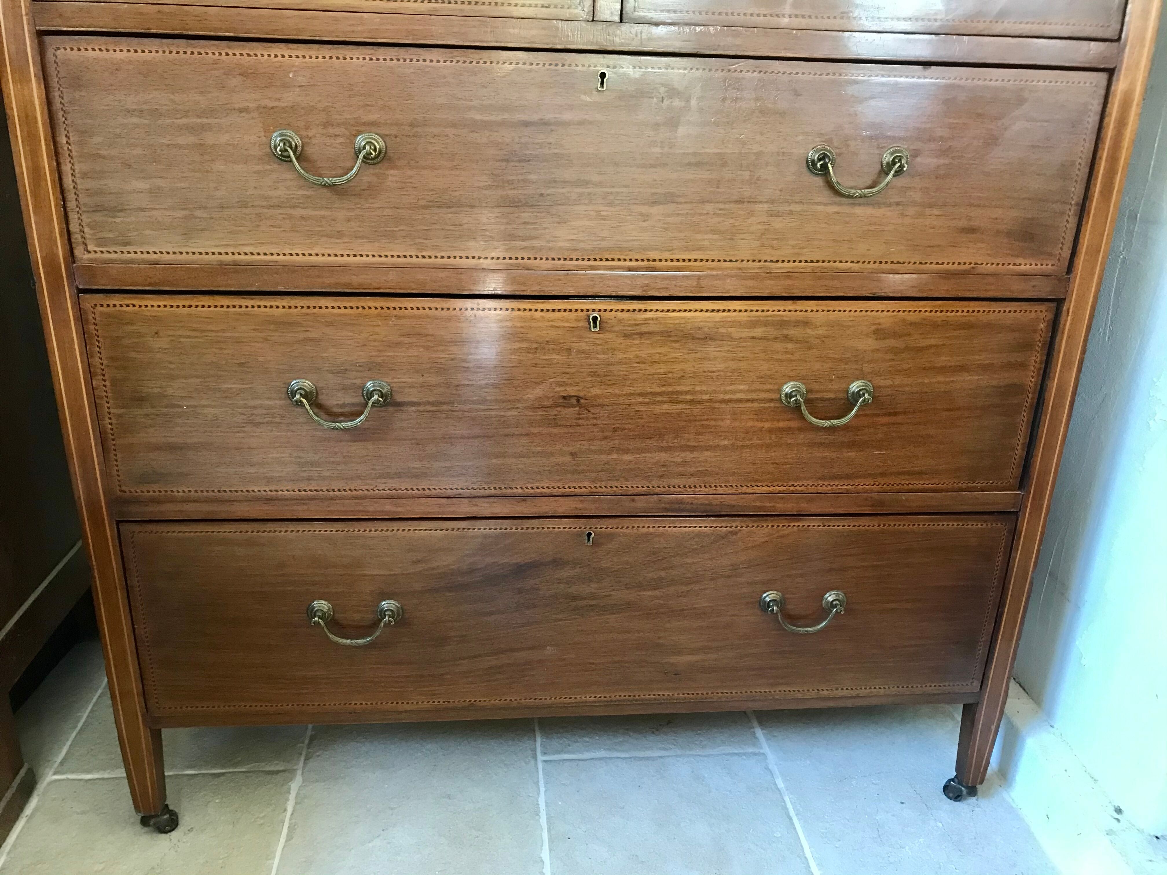 Dresser in rosewood early XXeme