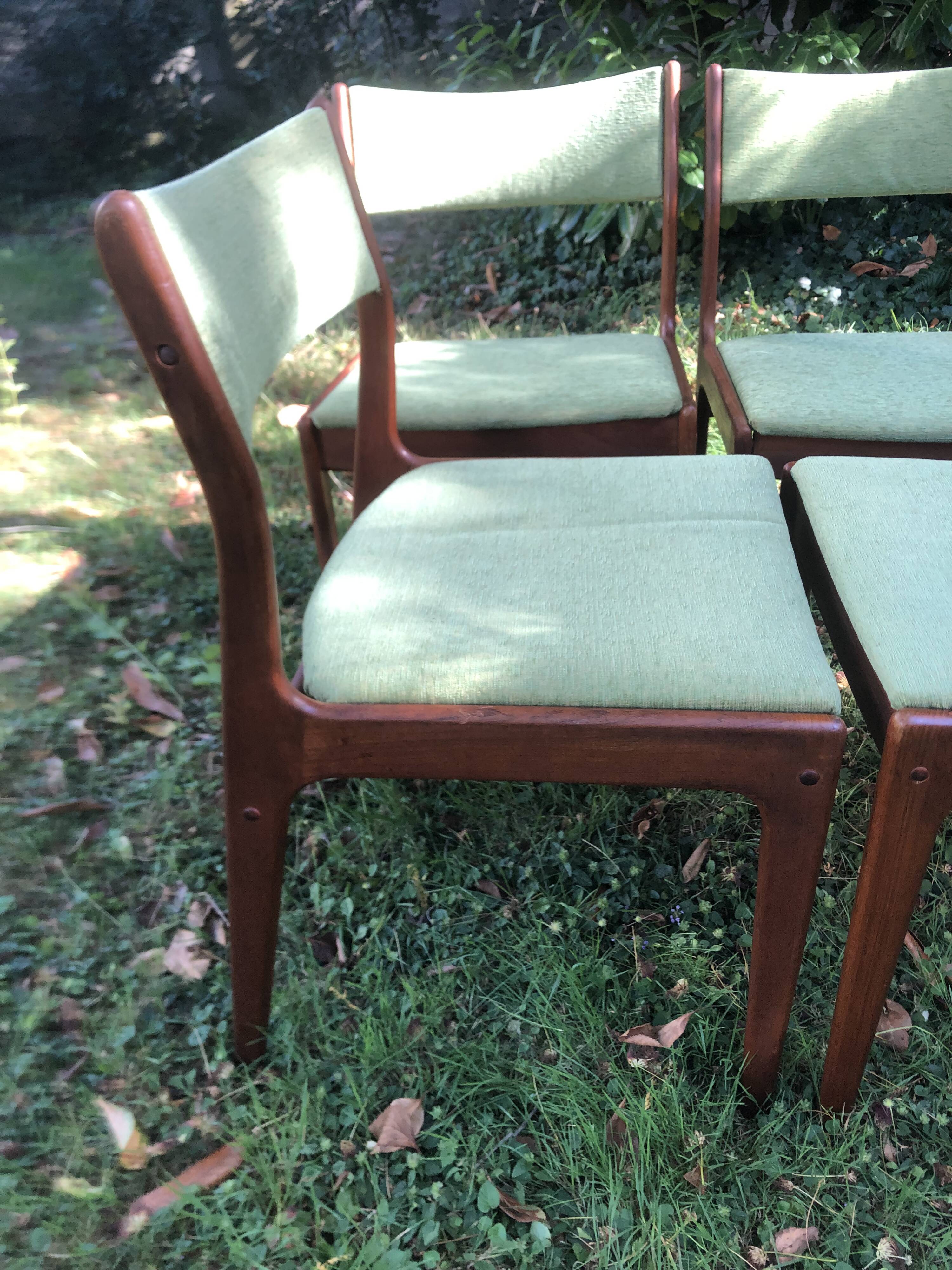 Danish Scandinavian teak chairs Uldum Möbelfabrik 60s