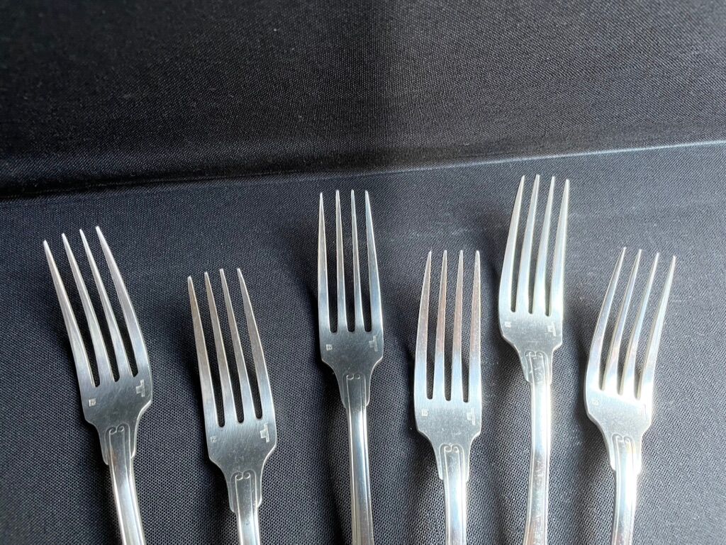 6 Christofle silver silver metal salad or dessert forks model Vendôme/Arcantia before 1983