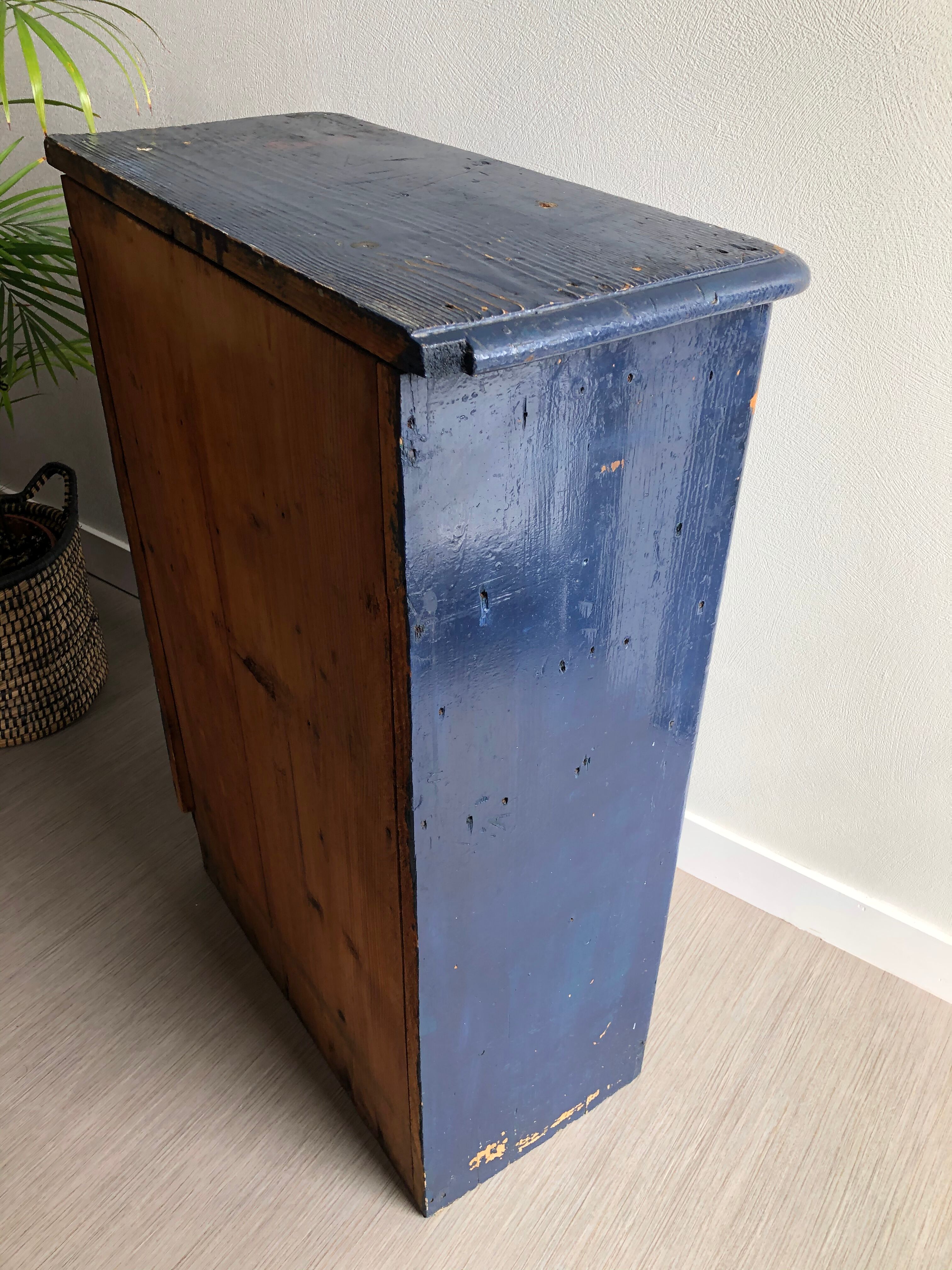 Patinated confectionery buffet