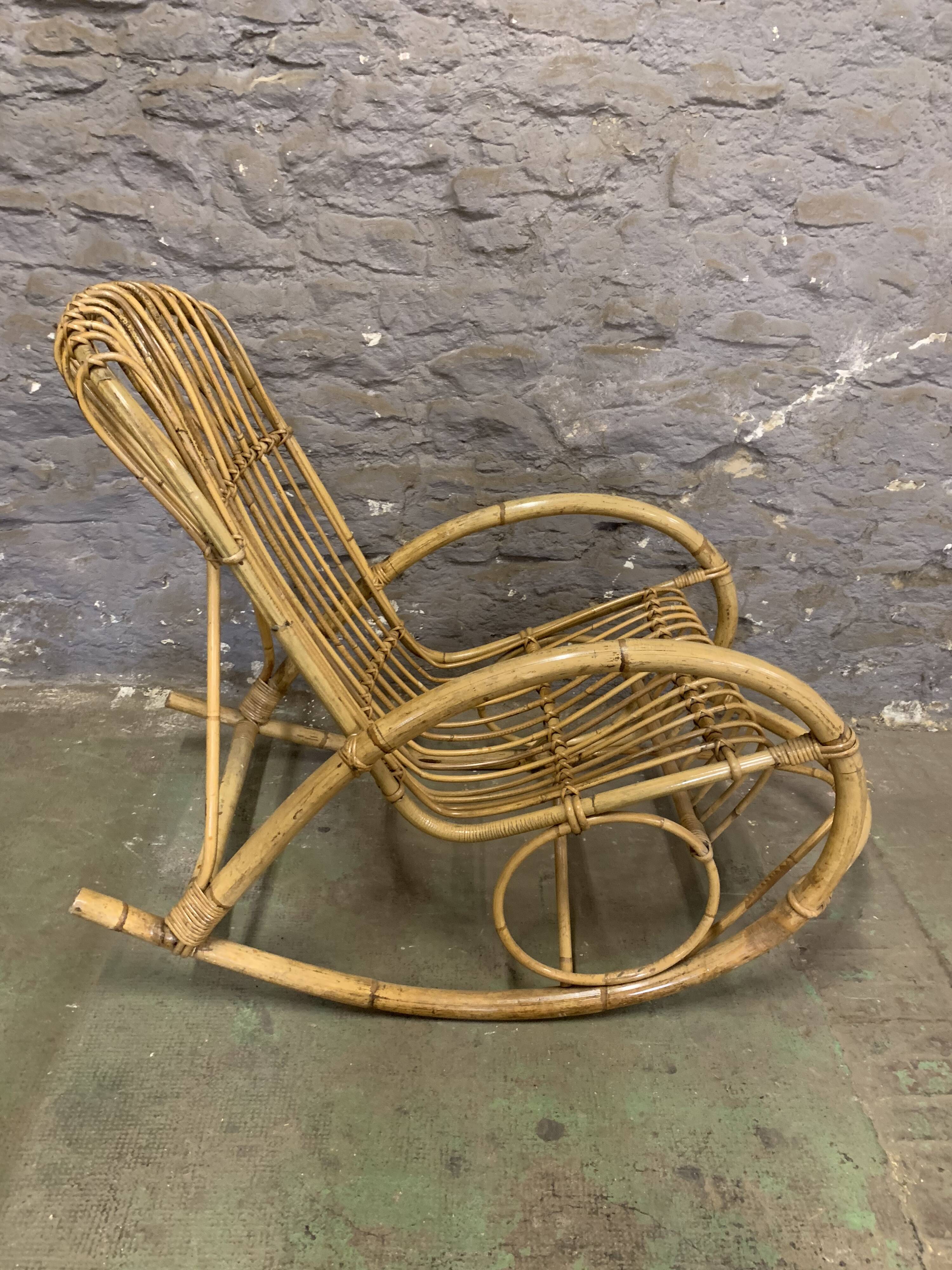 Rocking chair in rattan 1960