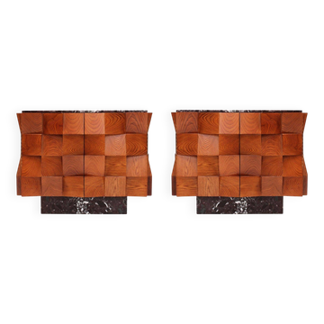 Paire de buffets modernes contemporains en bois avec plateau en marbre bordeaux, Italie