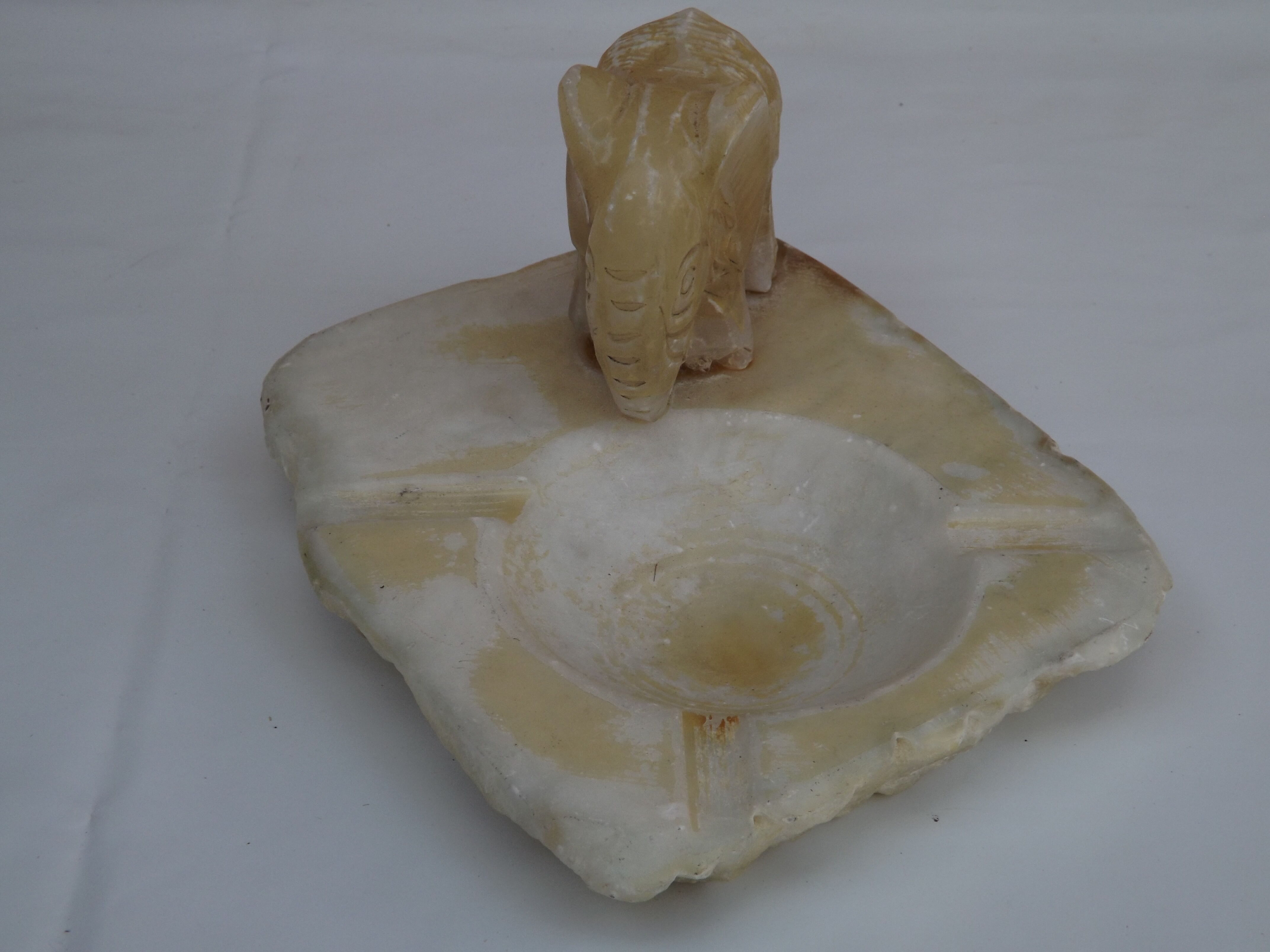 White marble ashtray