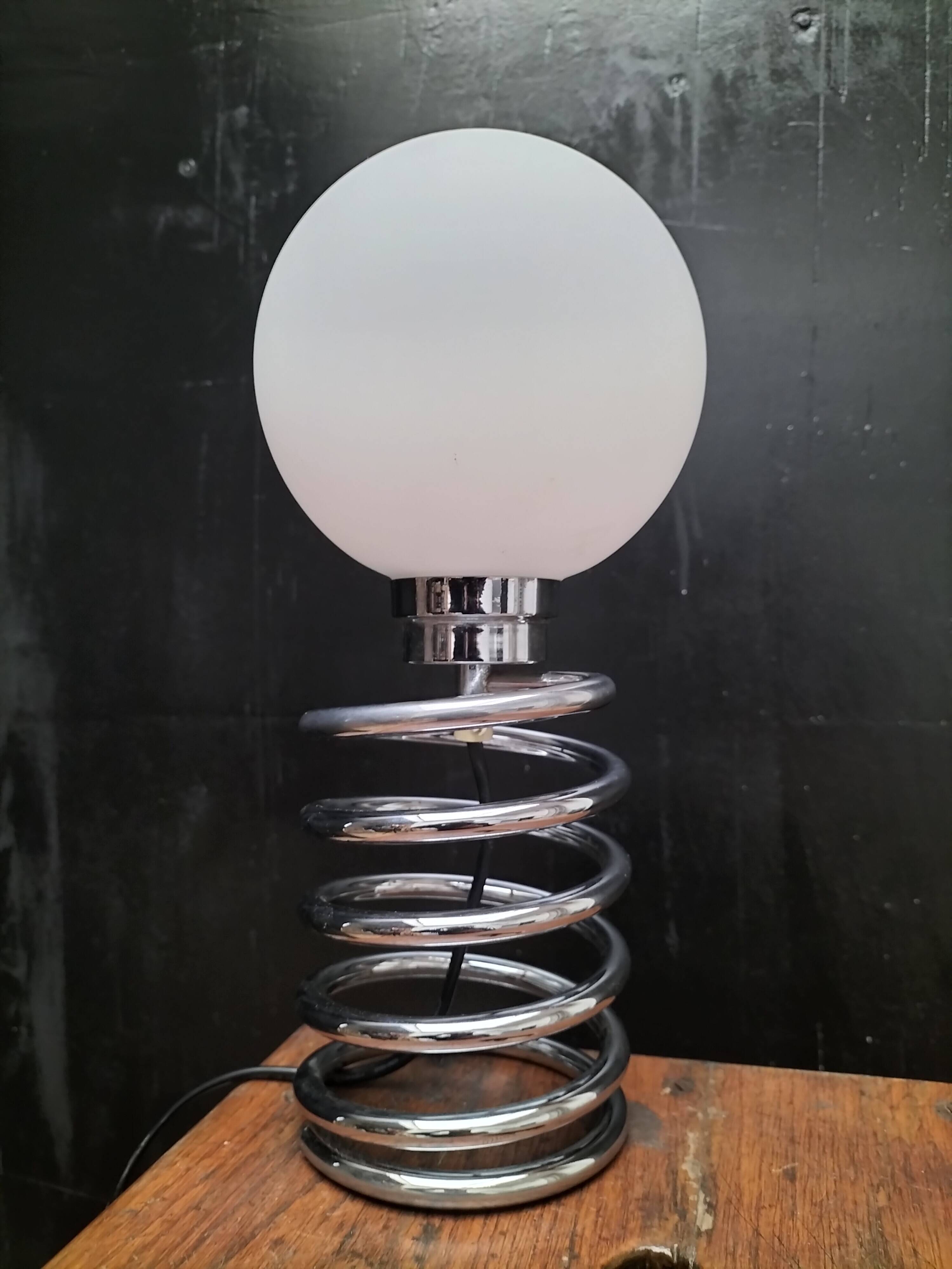 Ingo maurer spring lamp