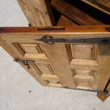 Shallow old Tuscan buffet