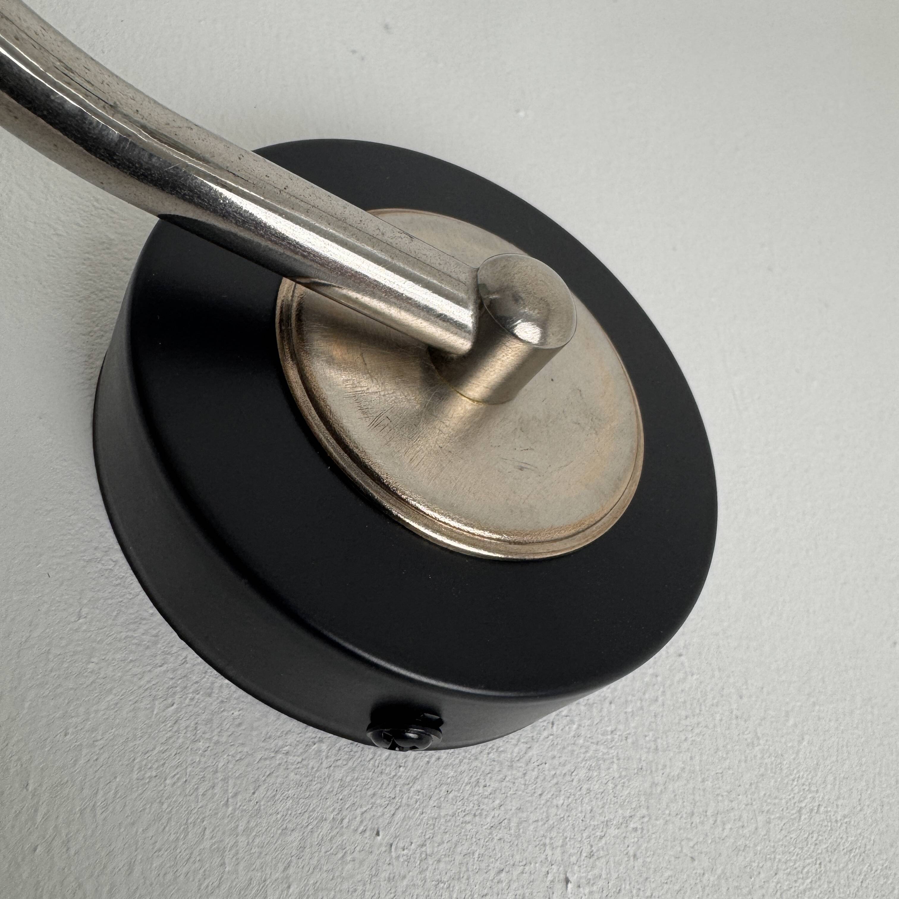 VINTAGE GLASS DIAMOND POINT APPLIQUE