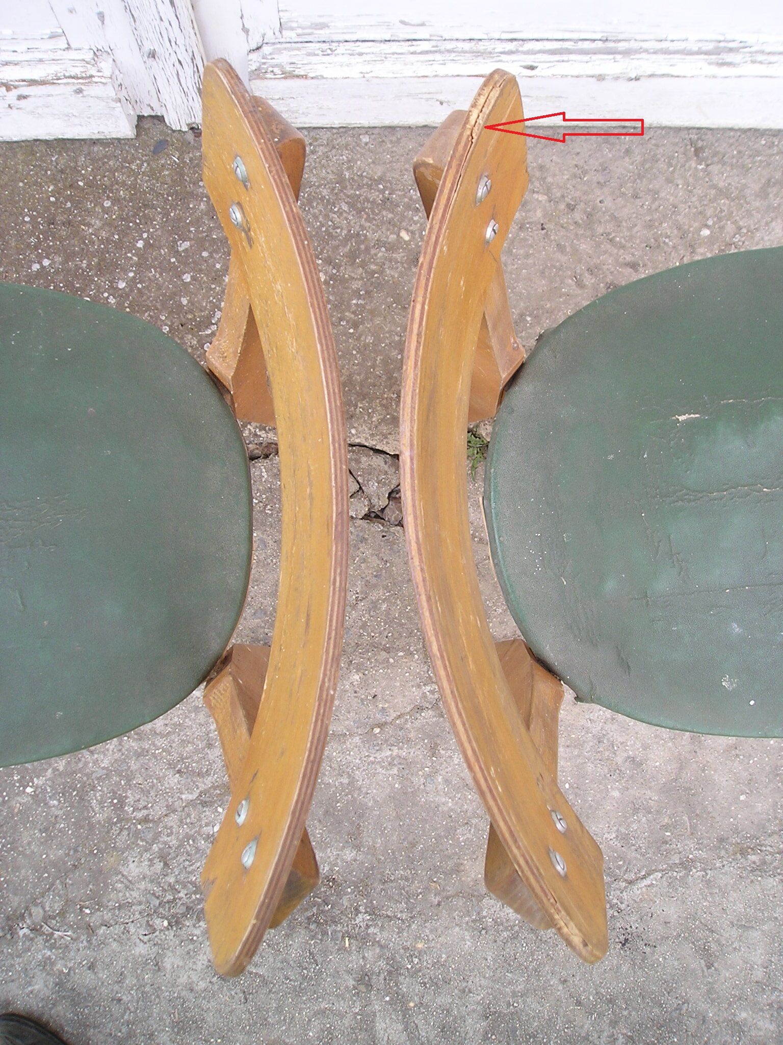 Pair of 1960 chairs, green skai and wood