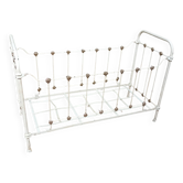 wrought iron bed