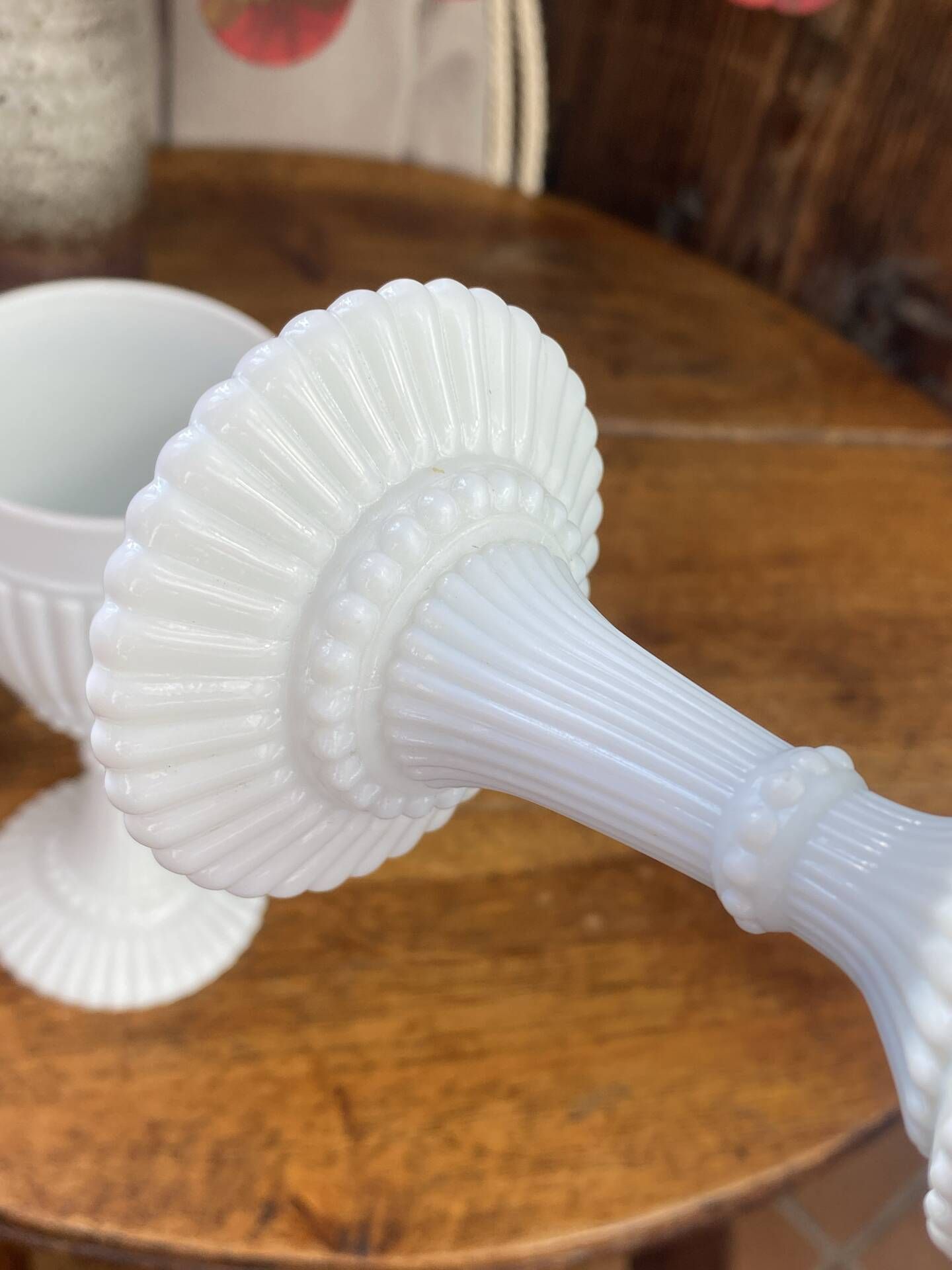 Footed glasses, white opaline chalices