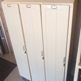 Fiber workshop cloakroom