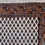 Tapis vintage indien Seraband fait main en laine – 73 x 140 cm – 1970s