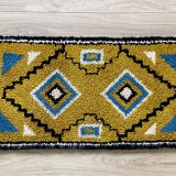 Tapis  vintage en laine jaune ocre Smyrna 97x50cm