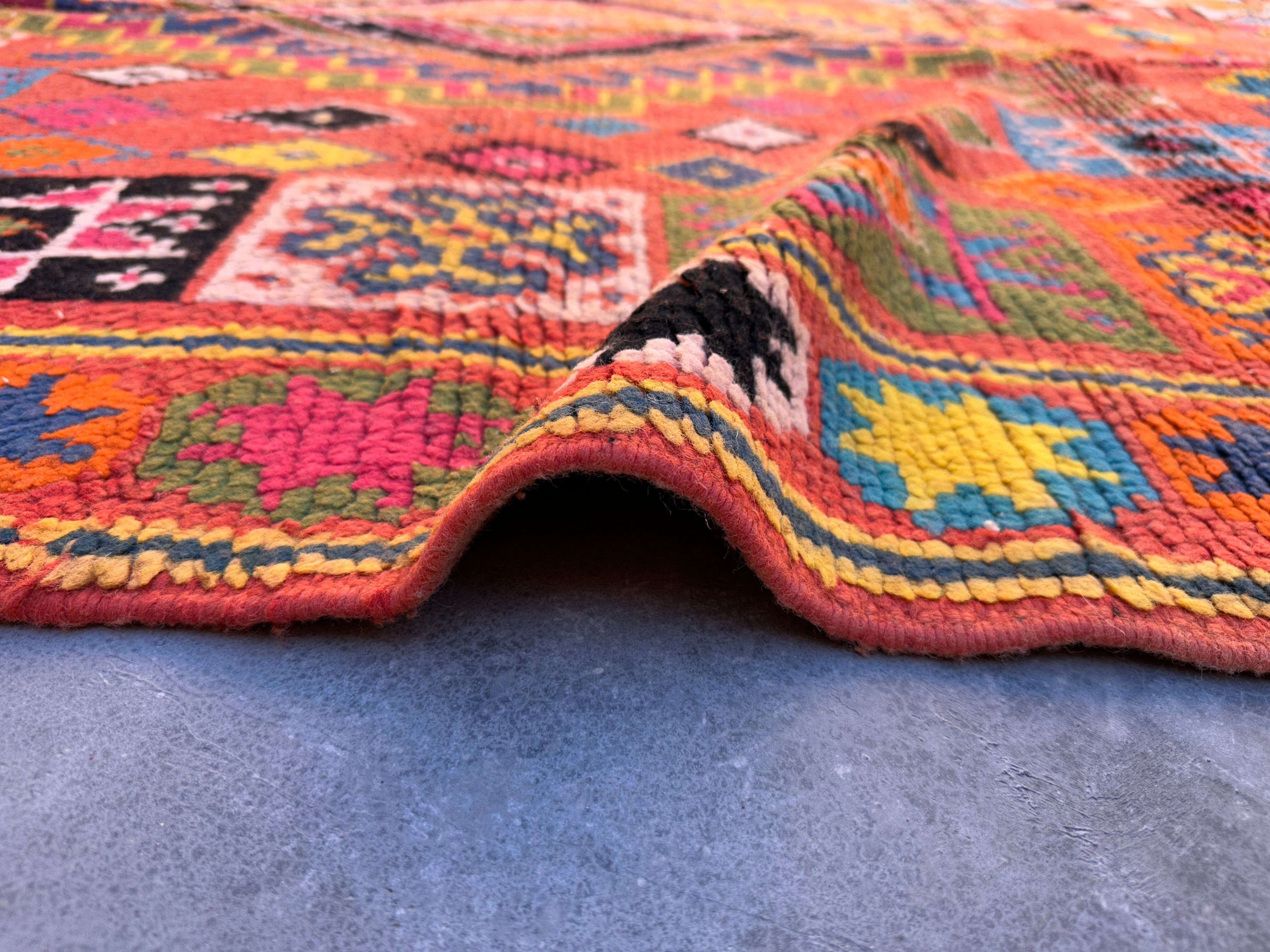 Moroccan carpet - 168 x 355 cm