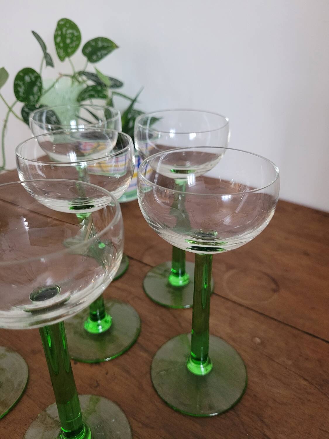 Set of 6 stemmed glasses for white wine from Alsace