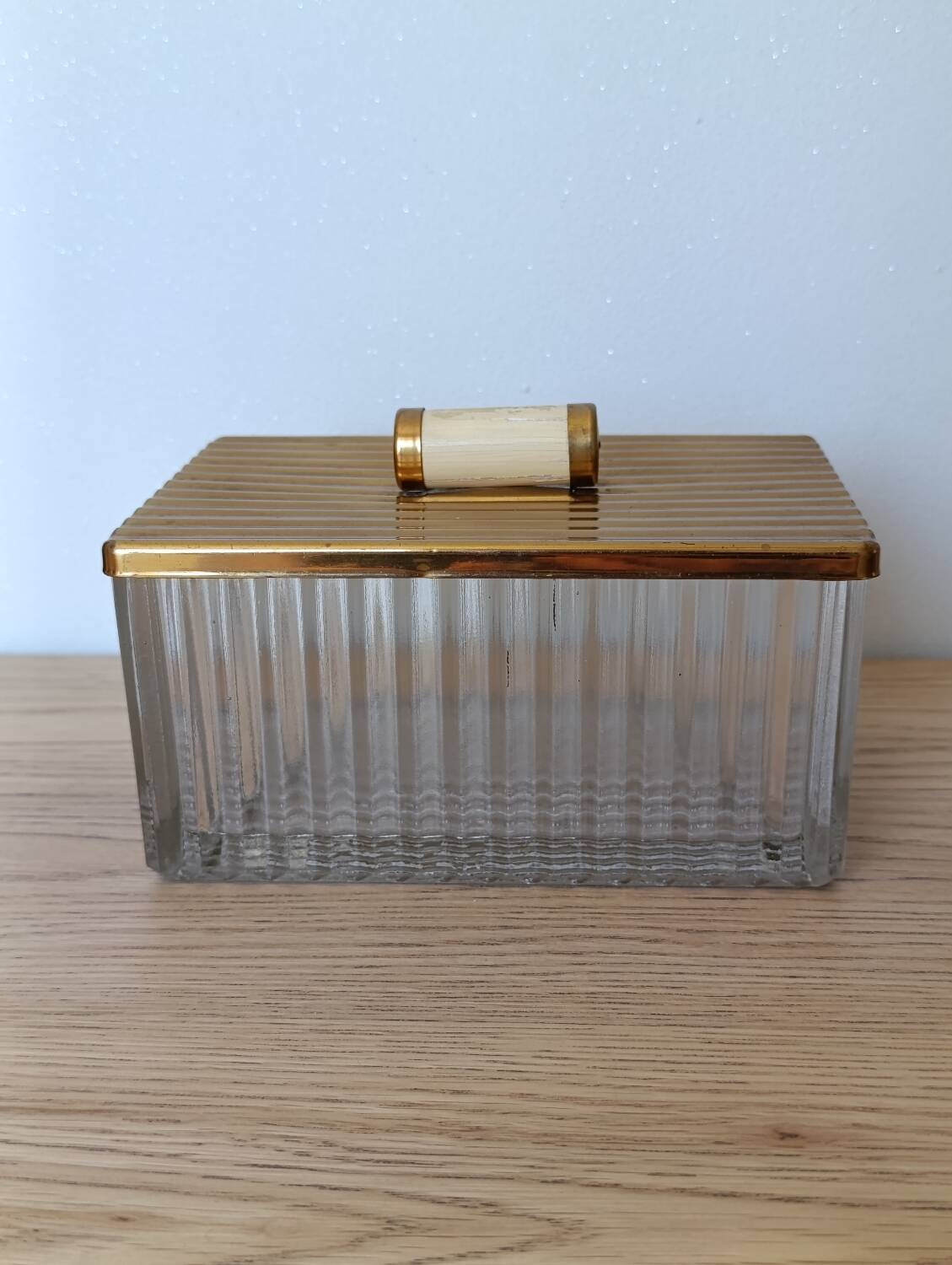 Vintage decorative box in ribbed glass – 1960s/70s