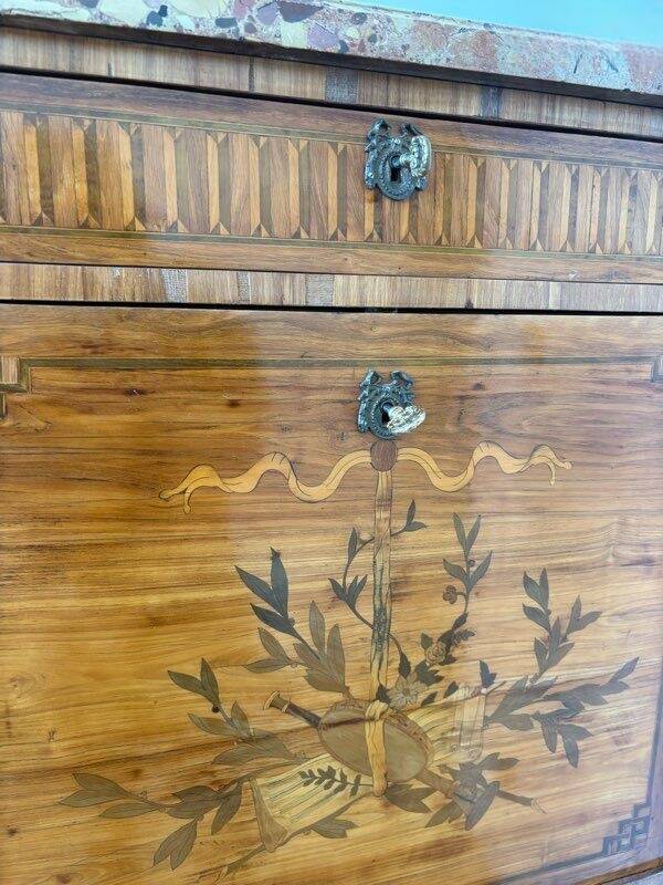 Super secretary in the Louis XVI style – marble top