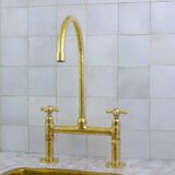 Robinet pont en laiton antique – classique pour votre salle de bain