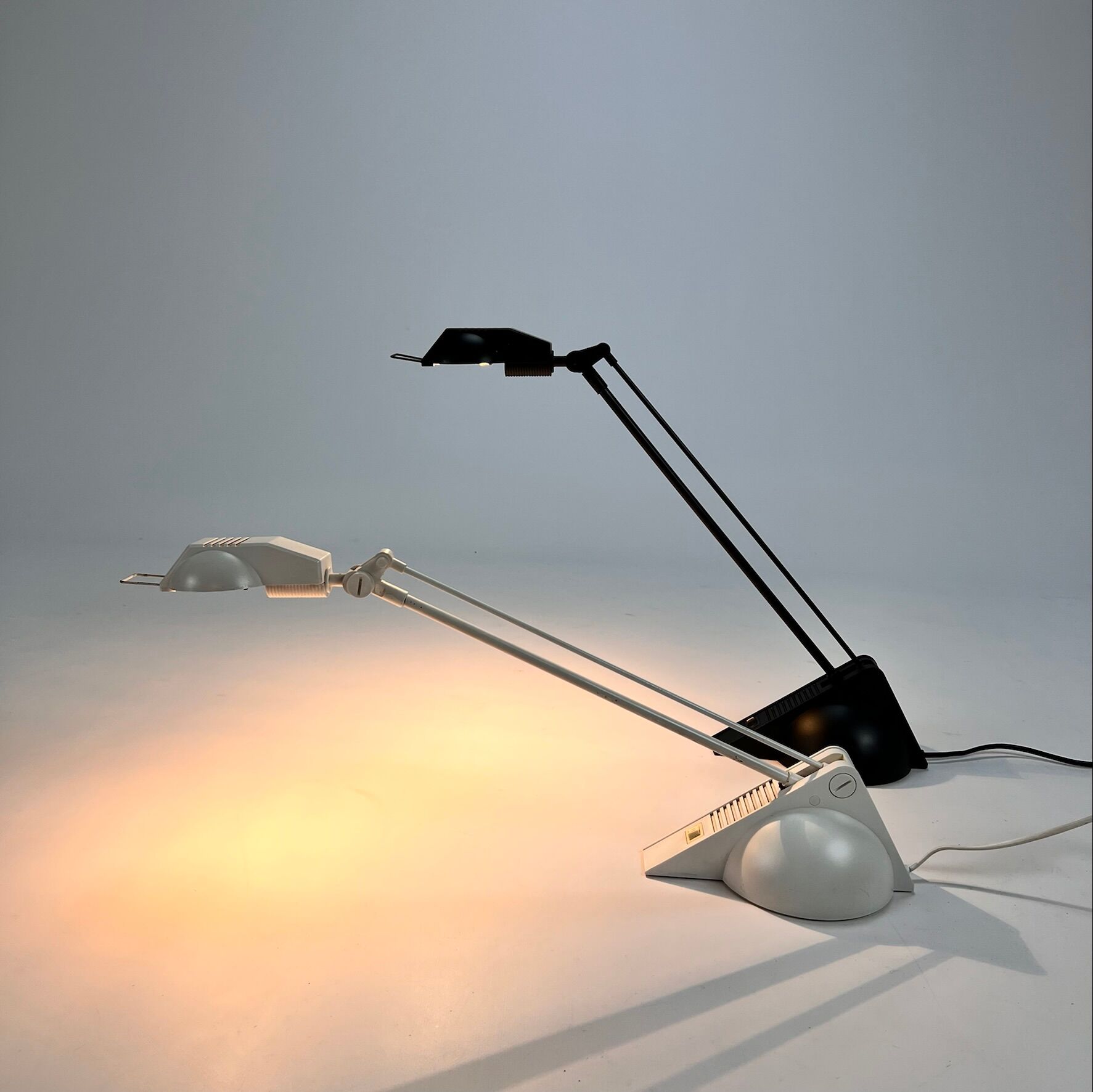 Set of 2 postmodern design desk lamps, 1980s