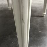 Extendable oak dining table, white legs, 4/6 place settings