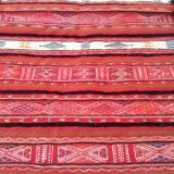 Hand-woven wool rug 155×5cm