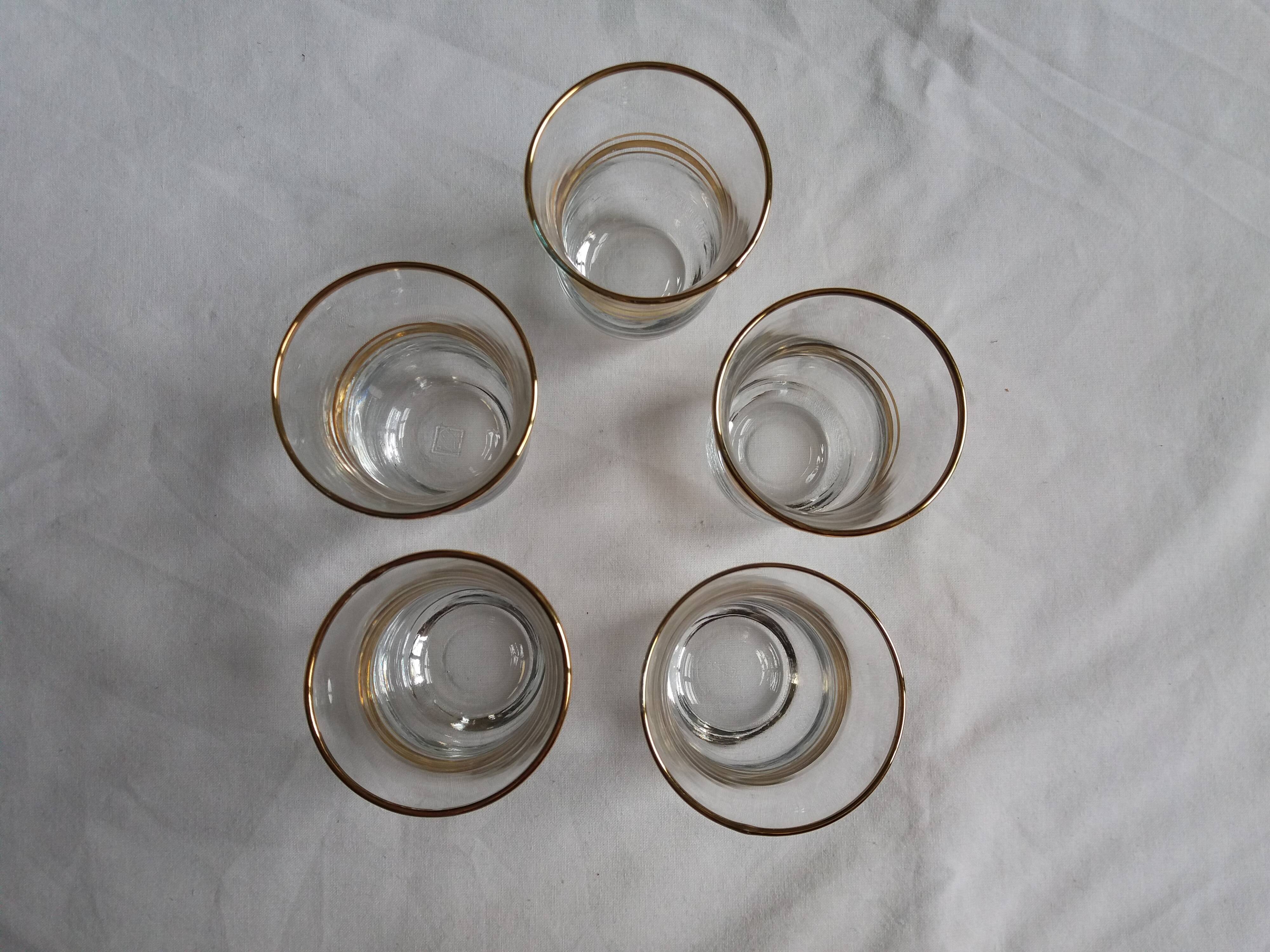 5 tea glasses