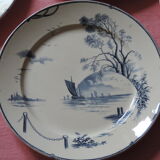 Set of six plates in Gien late XIX model "Marine"
