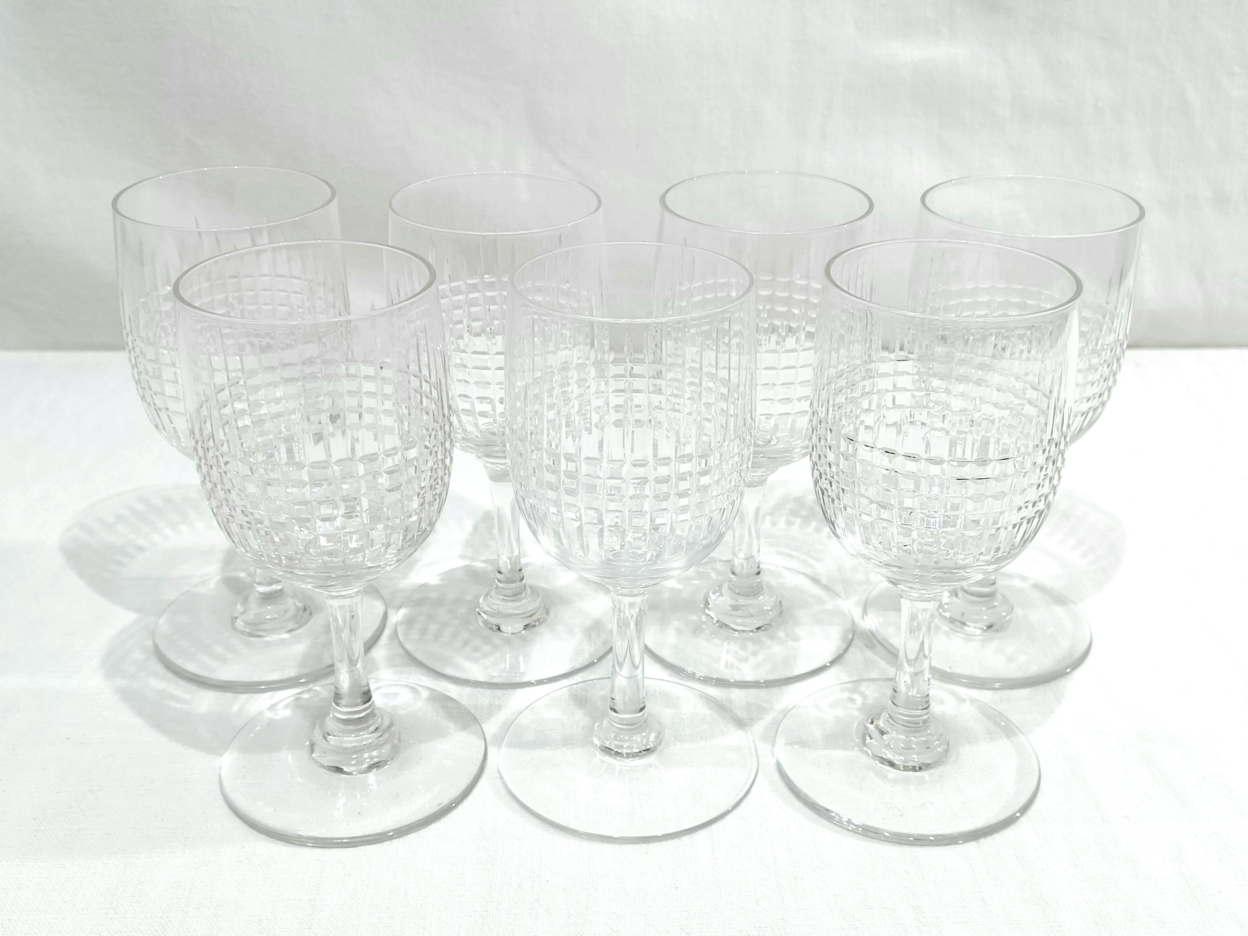 Baccarat – 7 glasses of white wine Nancy