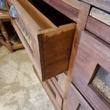 Meuble by trade (grain maker)