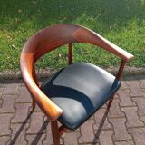 Scandinavian office chair