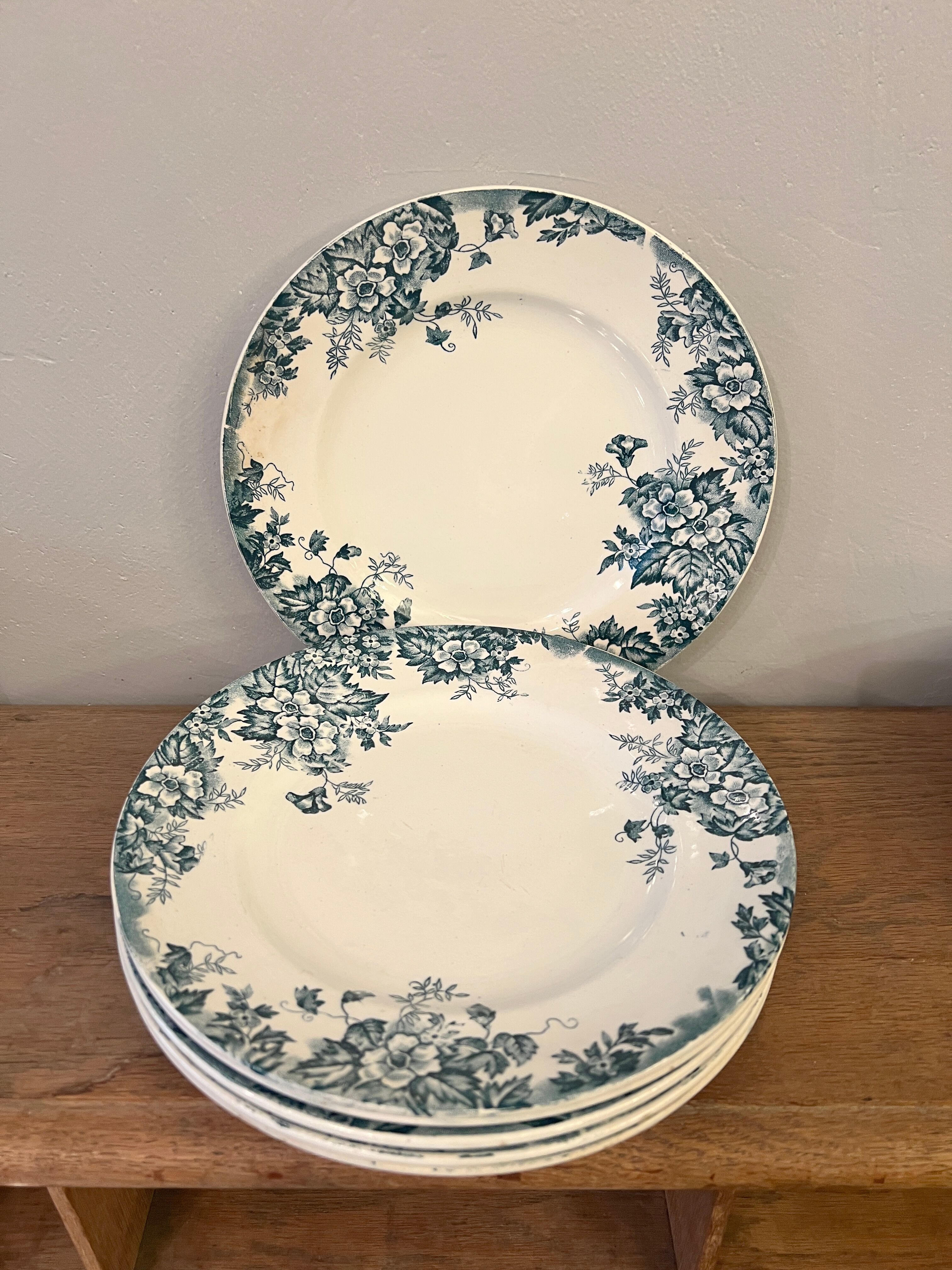 Pop up Christmas 2022 - 6 earthenware plates Terre de fer