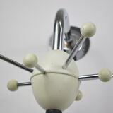 Sputnik white coats singikd n1